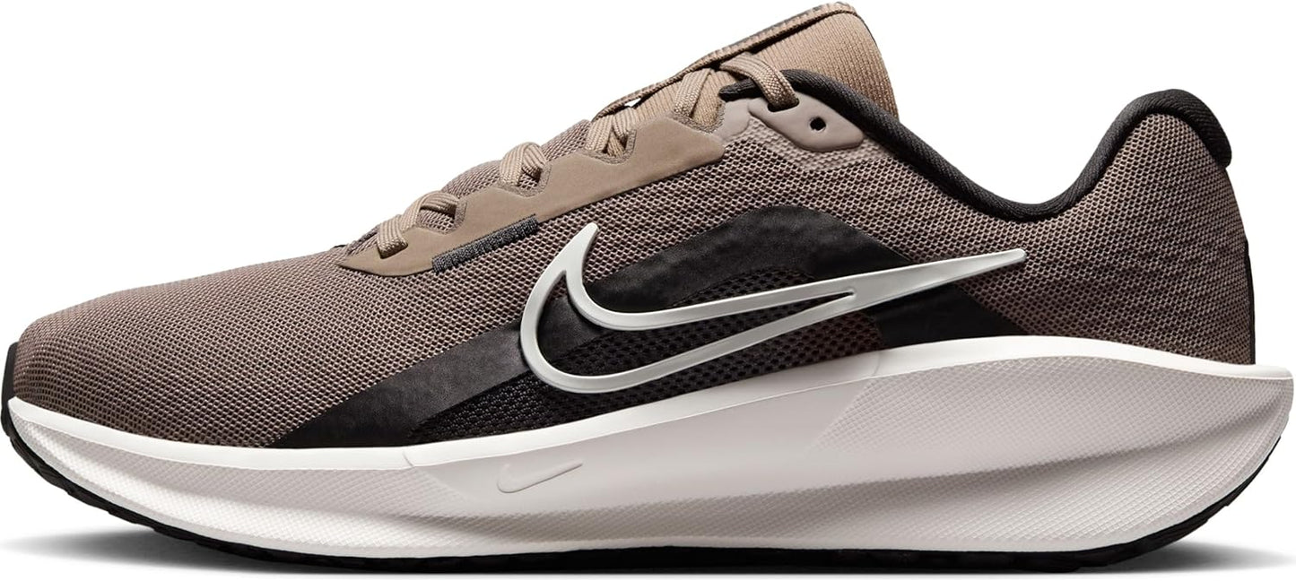 Nike Дамски Обувки за Бъгане Downshifter 13